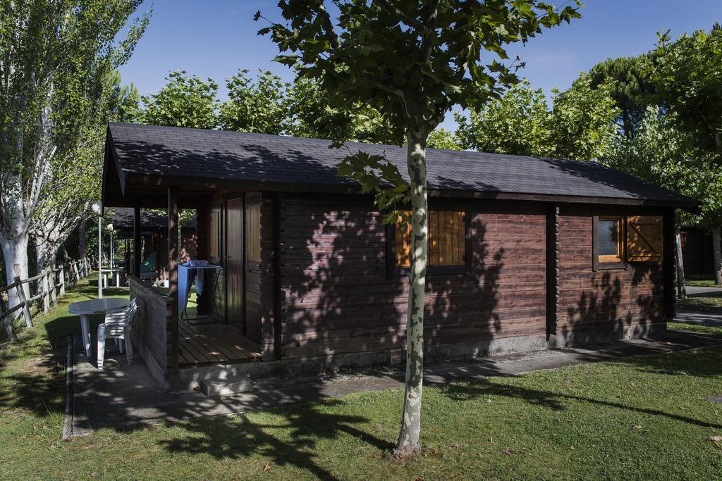 Camping & Bungalows Ligueerre De Cinca Exterior photo
