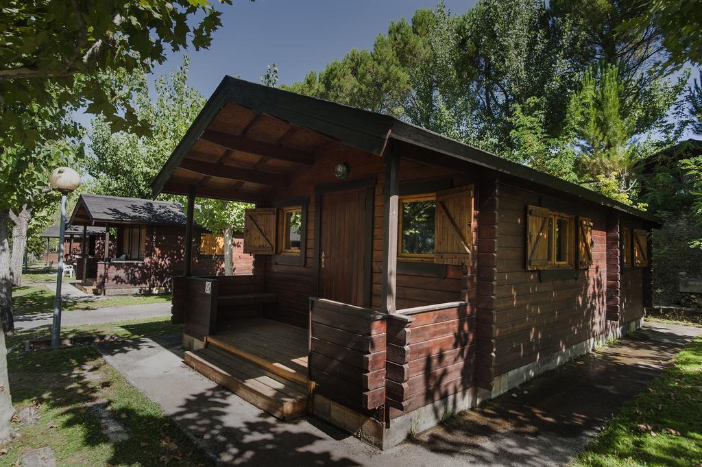 Camping & Bungalows Ligueerre De Cinca Exterior photo