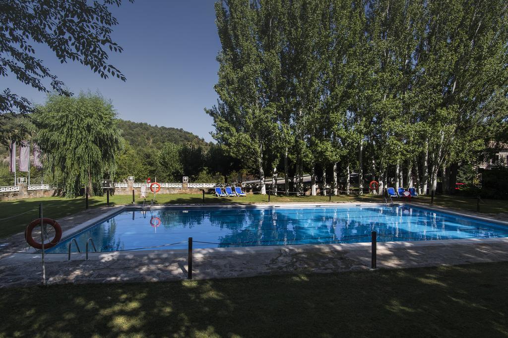 Camping & Bungalows Ligueerre De Cinca Exterior photo